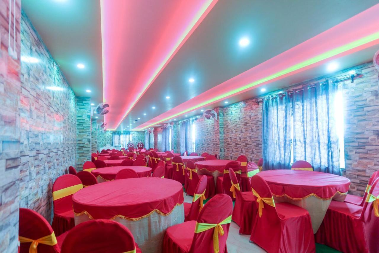 Oyo 60771 New Puri Hotel Exterior photo