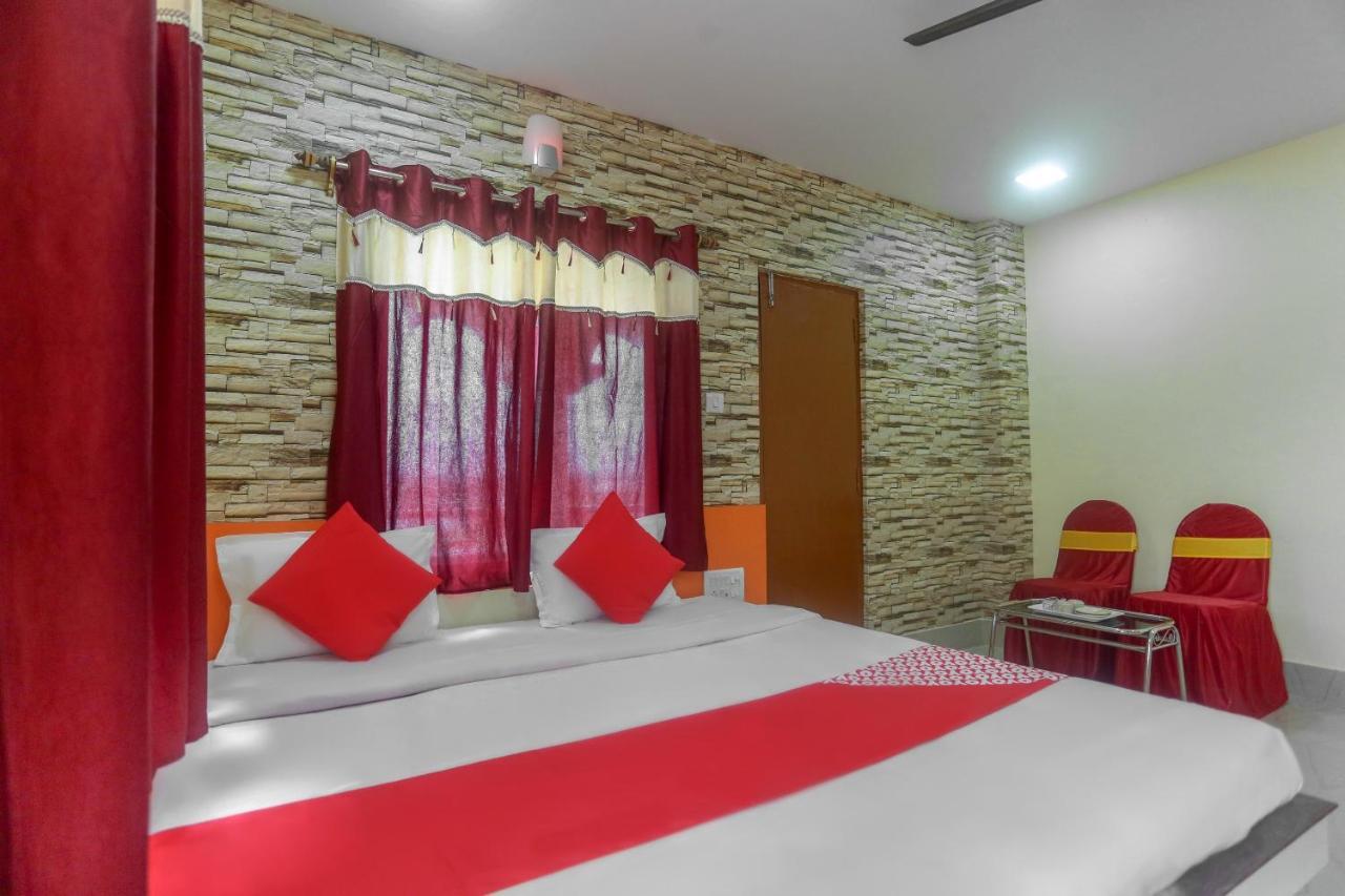 Oyo 60771 New Puri Hotel Exterior photo